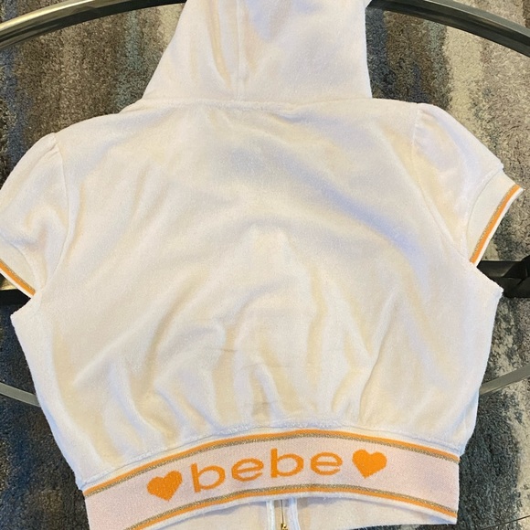 Bebe Cropped short sleeve hoodie Size Large - Picture 3 of 5